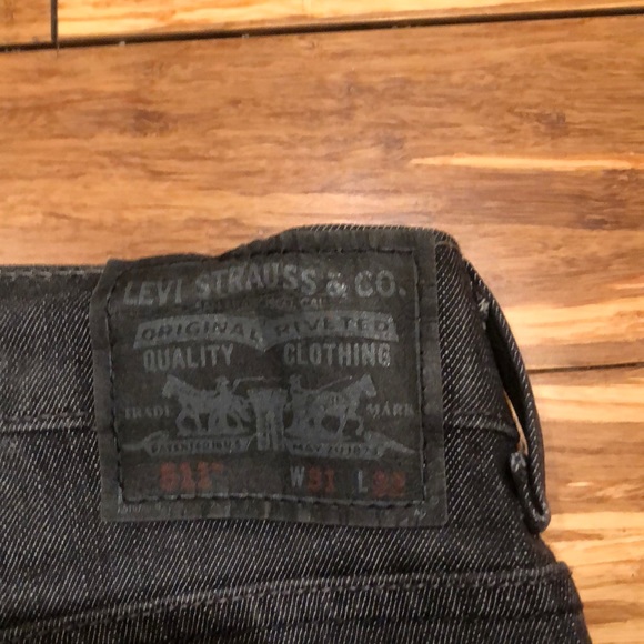 Men’s Levi’s - Picture 4 of 5
